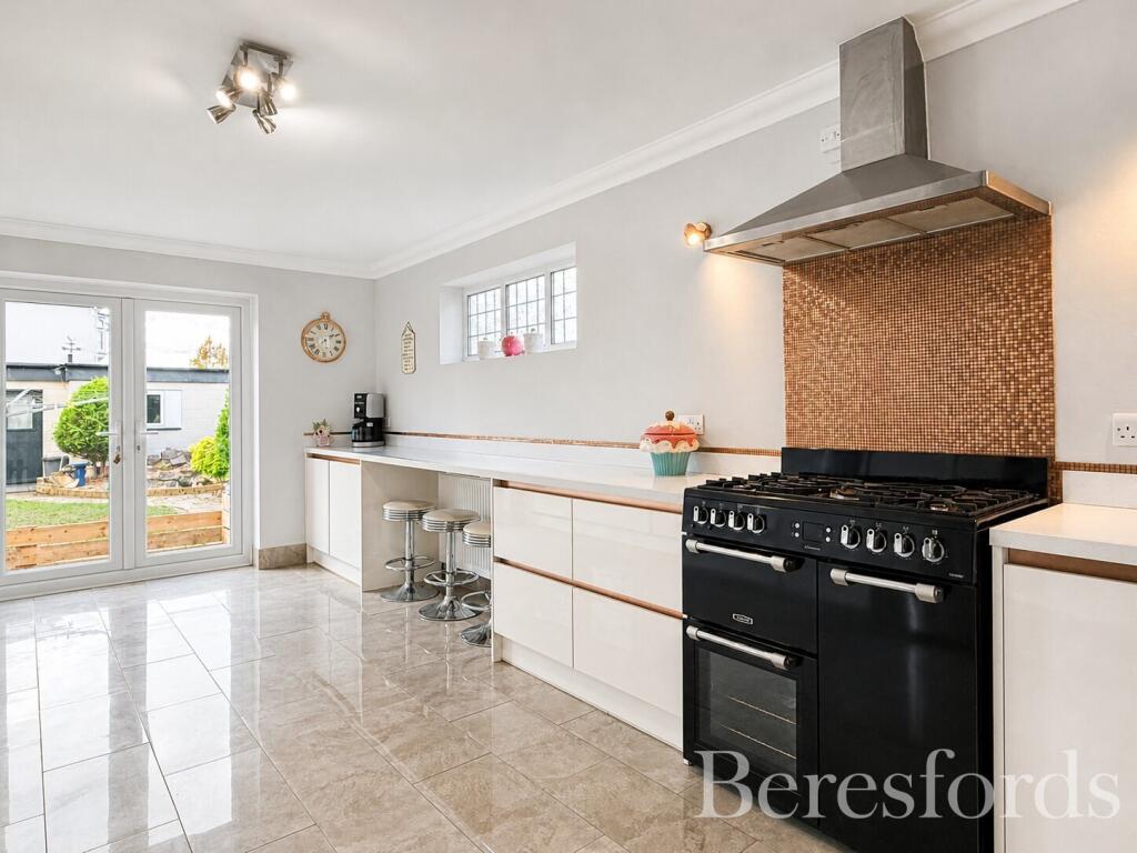 House in Romford - View 3