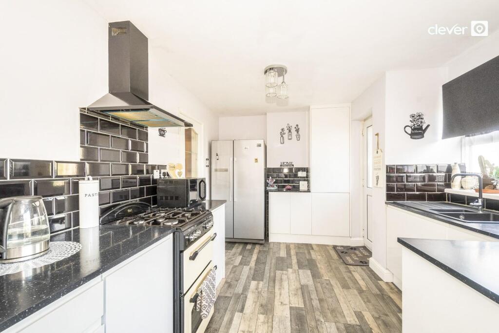 Sefton Avenue, Lipson, Plymouth - View 2