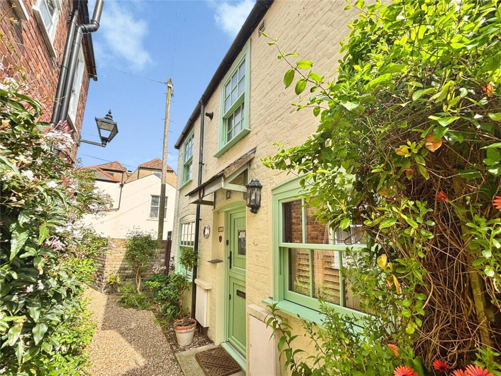 Main image of property: George Alley, Deal, Kent, CT14