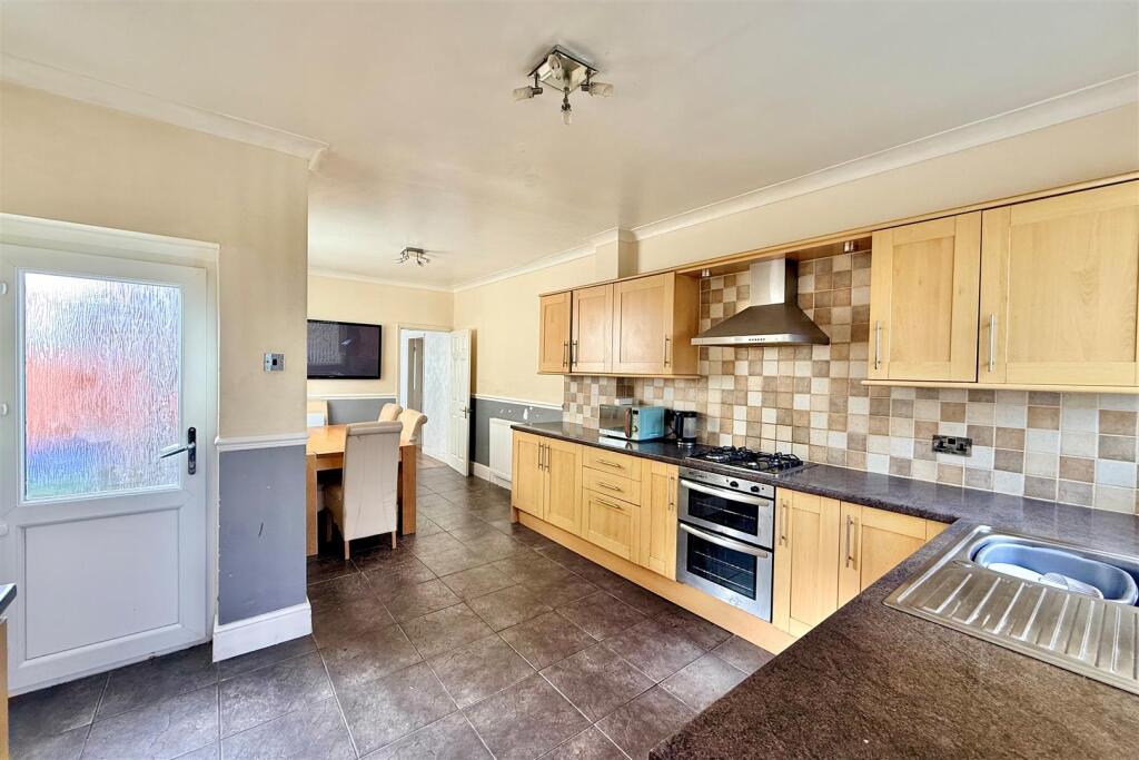 Pound Road, Oldbury photo 4