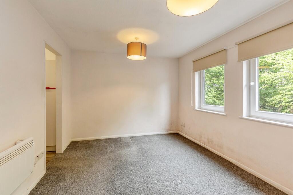 Apartment in Bristol - More