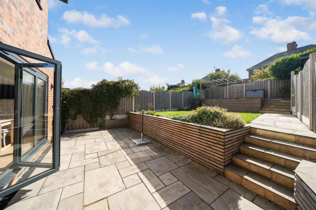 House in Sheffield, Meersbrook - View 4