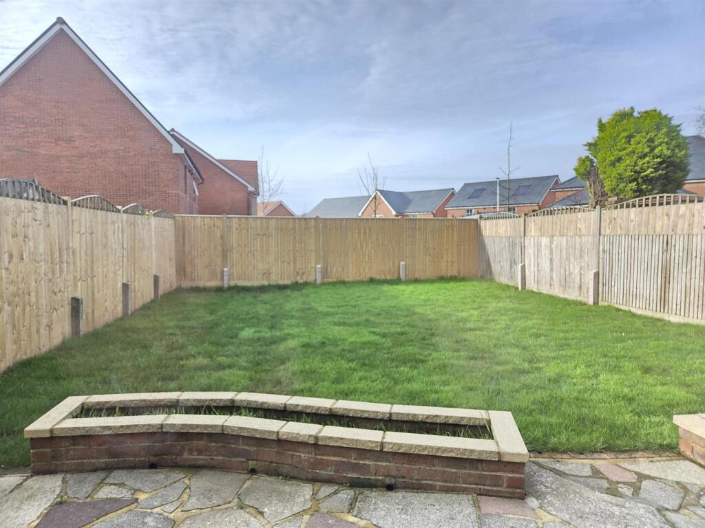 House in Wealden, Hailsham - View 4