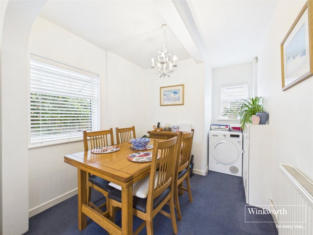House in London - View 4