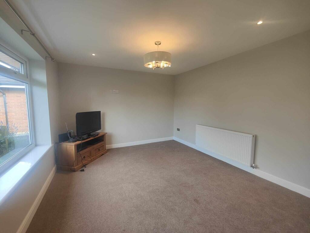 House in Preston - More