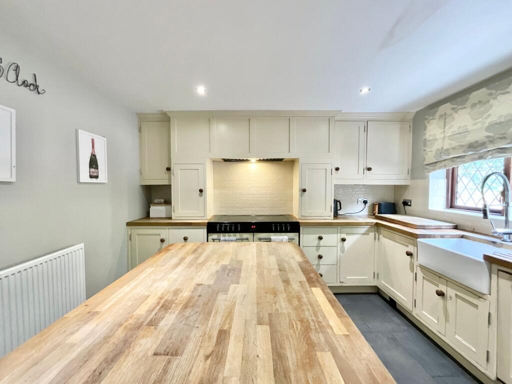 House in Stoke-on-Trent - View 5