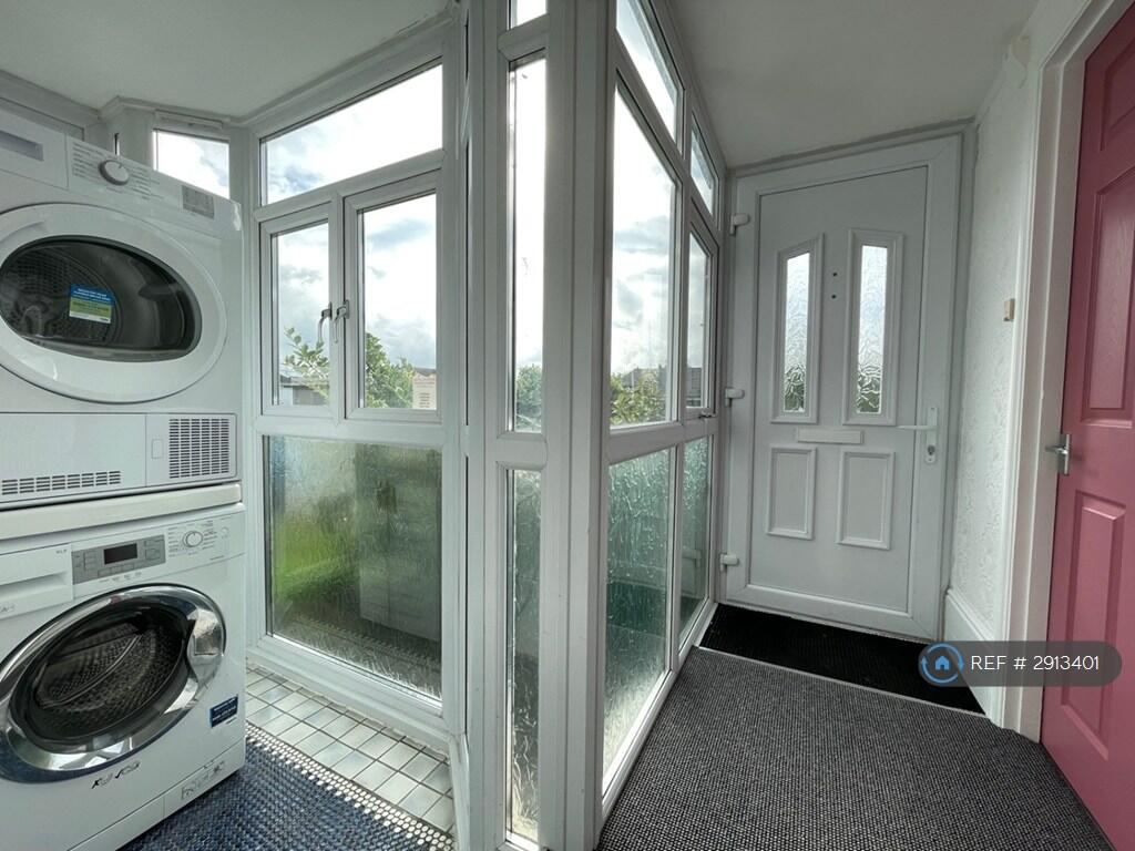 House in Canterbury - View 2