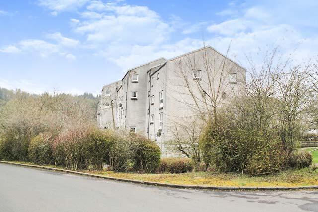 Main image of property: The Auld Road, G67