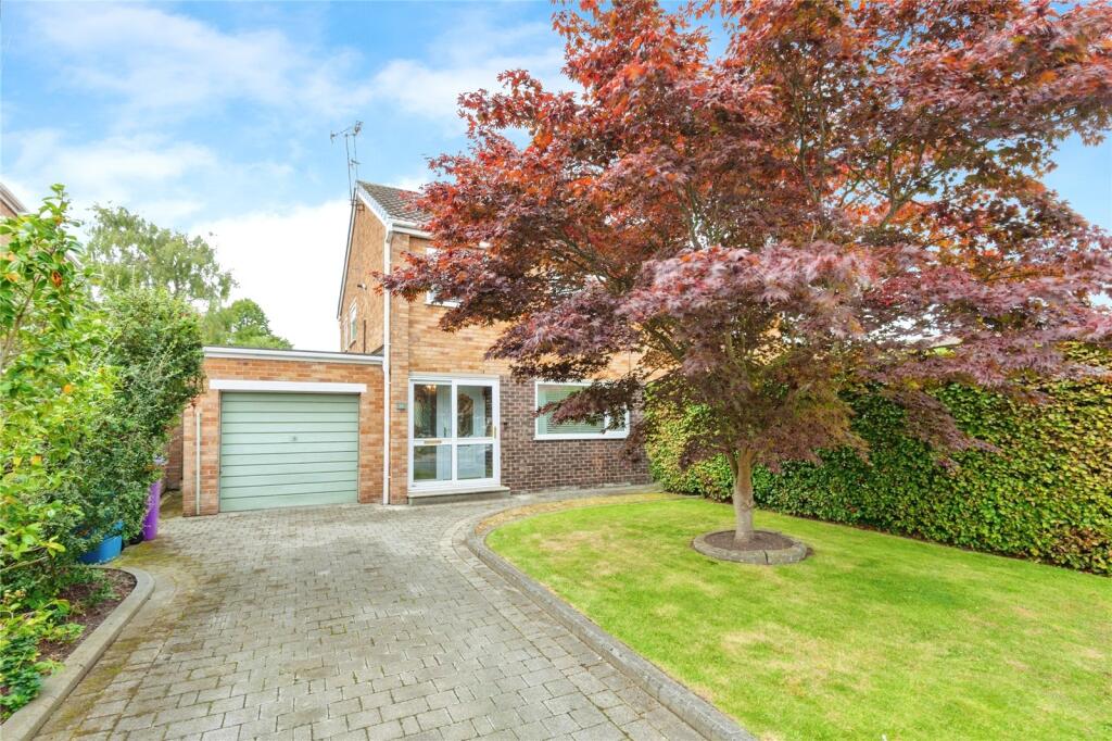 Main image of property: Meadowcroft Park, Liverpool, Merseyside, L12