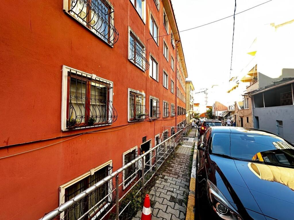Main image of property: Istanbul, Güngören, Istanbul