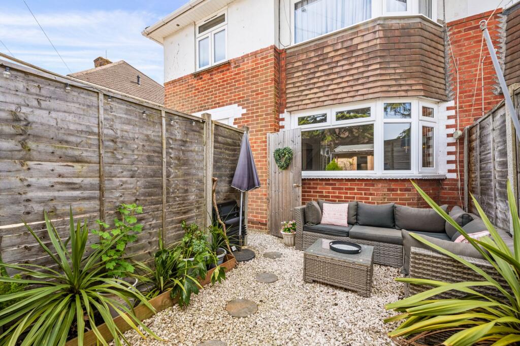 Wharfdale Road, Poole, BH12