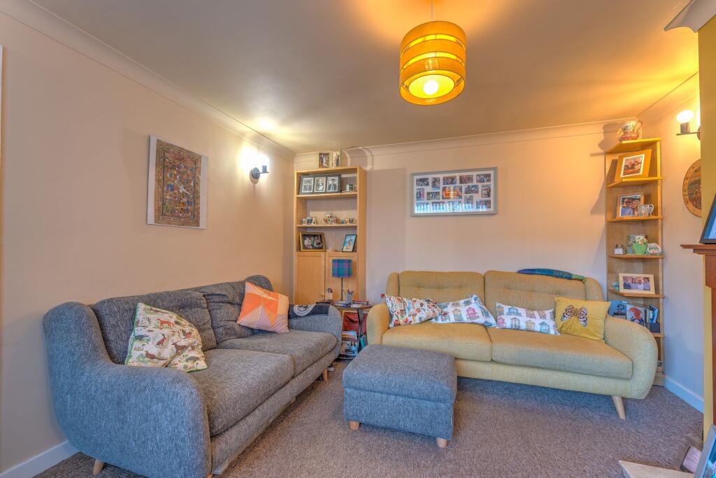 Bracebridge Avenue, Worksop, S80 photo 3