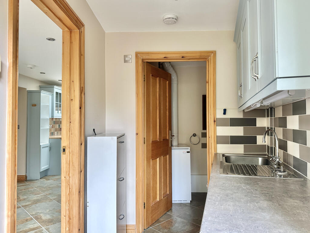 Additional image 9 of Hill House, Yenston, Somerset, BA8 0NG