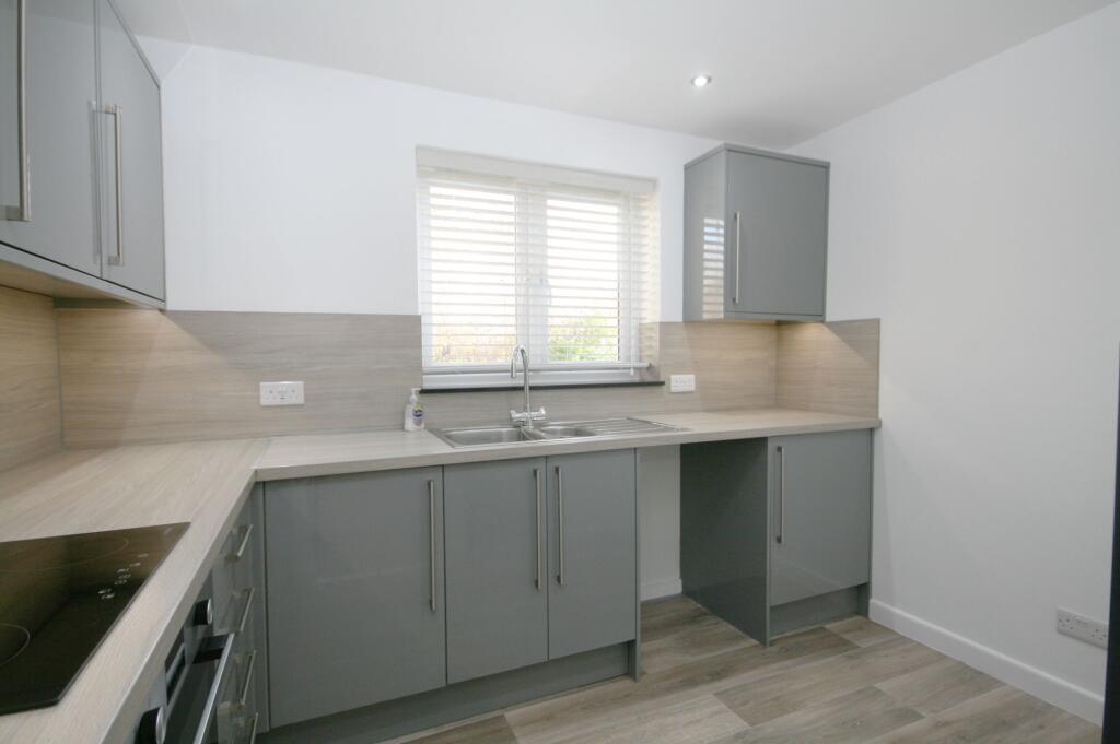 Kelham Hall Drive, Wheatley, OX33 photo 3