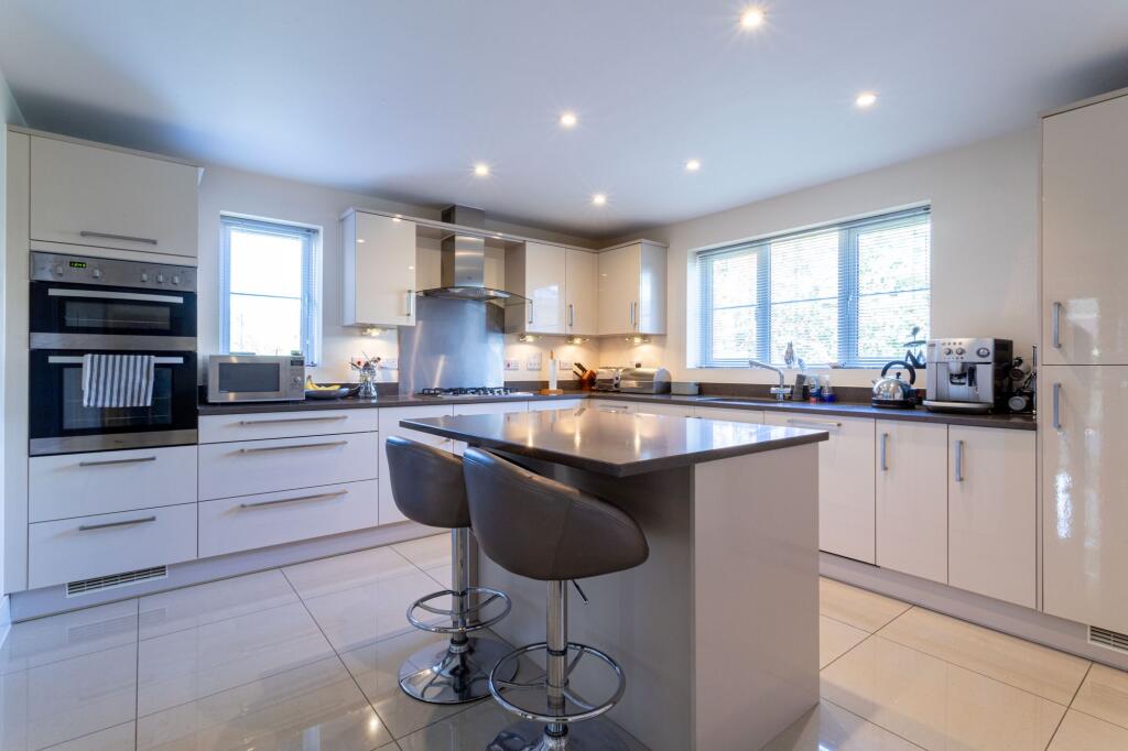 House in Reading - View 3