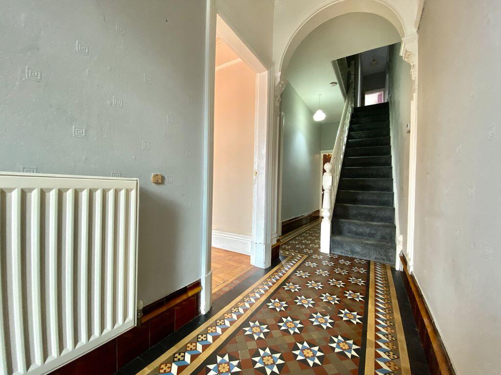House in Northwich, Castle - View 3