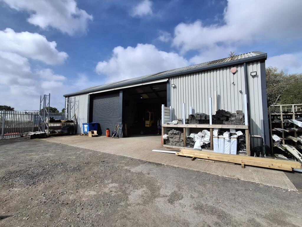 Main image of property: Unit 16-17 Ashley Heath Industrial Estate, Wimborne, BH21 6UZ