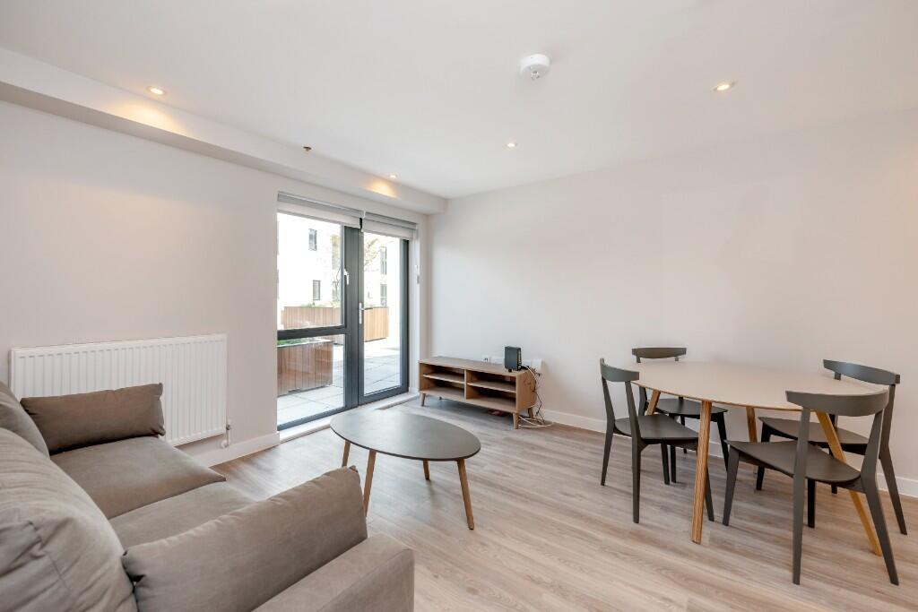 Apartment in Bath - View 4