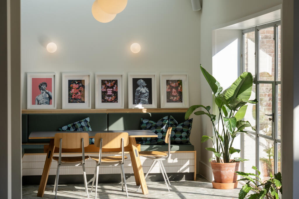 Foundry Lounge