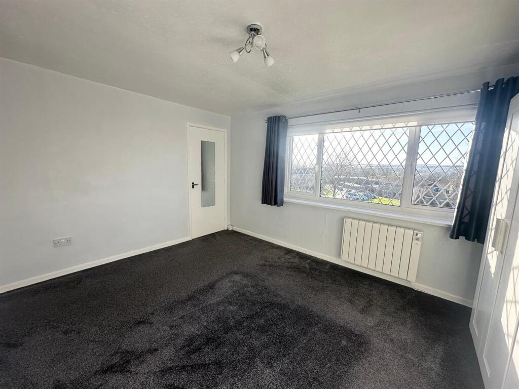 Additional image 8 of Hamilton Avenue, Halesowen