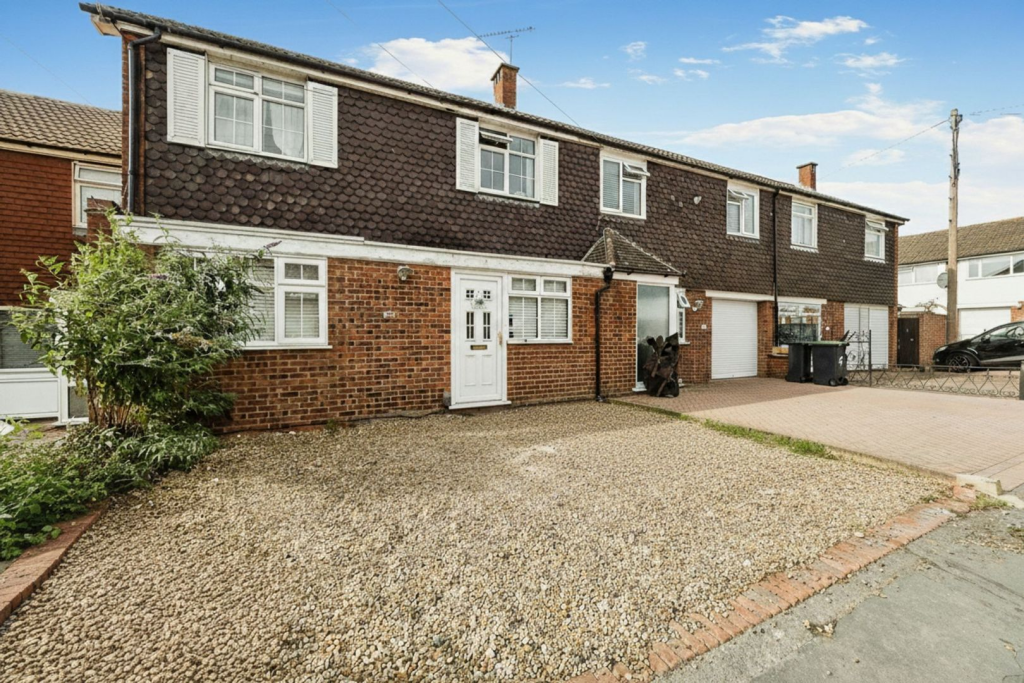 Main image of property: The Brambles, Chigwell, IG7