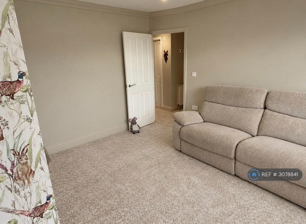 House in Northampton - View 2