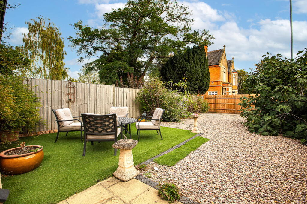 House in Leicester - View 5