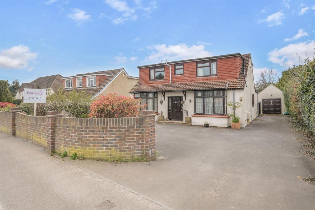 Main image of property: Portchester Road, Fareham, Hampshire, PO16 8AL
