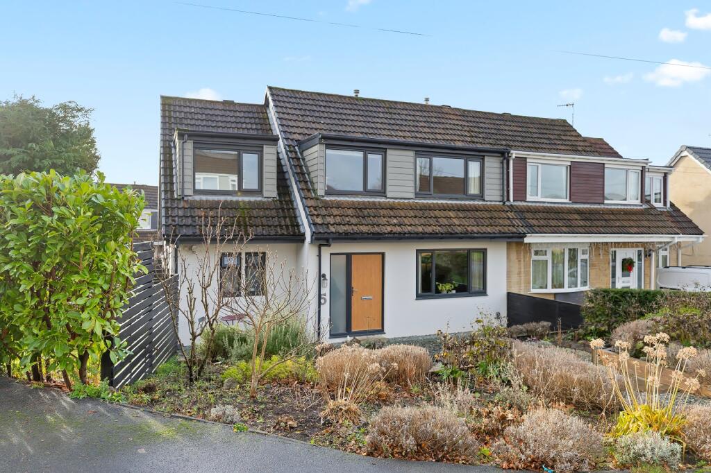 Rombalds Crescent, Silsden, Keighley, West Yorkshire, BD20