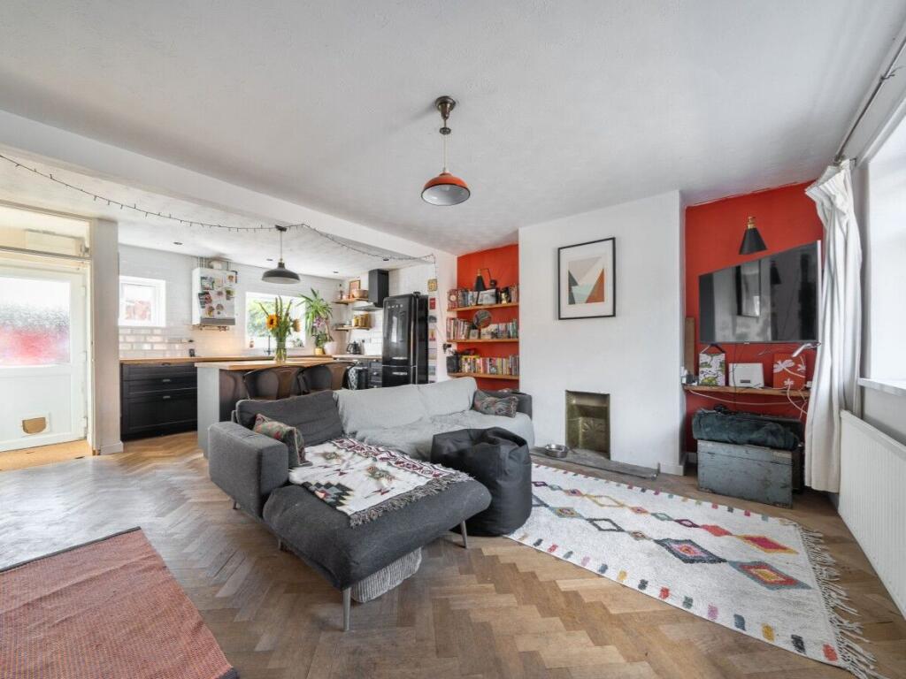 House in Bath - View 4