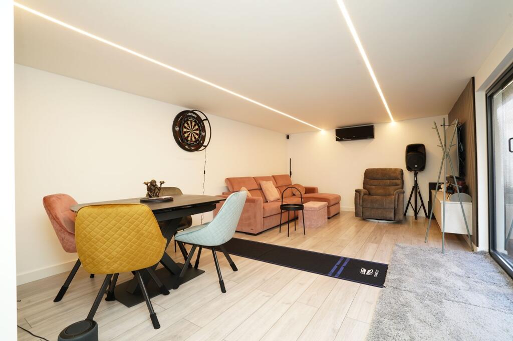 House in Leicester - View 4