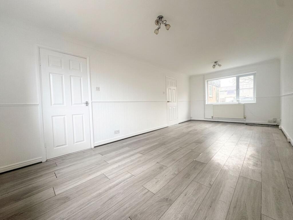 House in Leicester, Kirby Frith - View 3