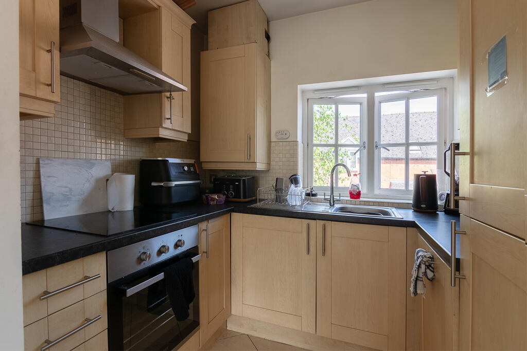 Flat 28 Birmingham Road, Coleshill photo 5