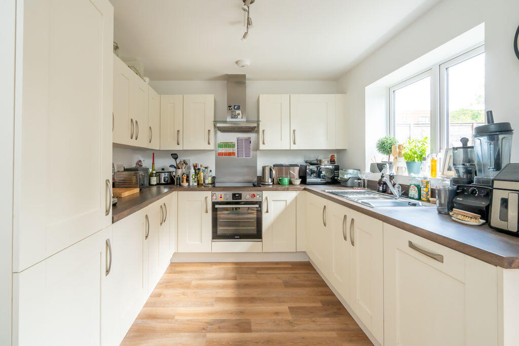 House in Chichester - View 5