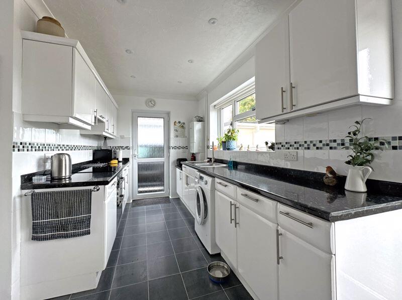 Newlands Road, Sidmouth photo 3