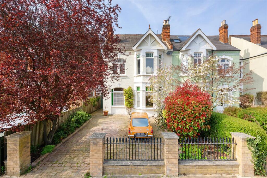 Main image of property: Rodenhurst Road, SW4