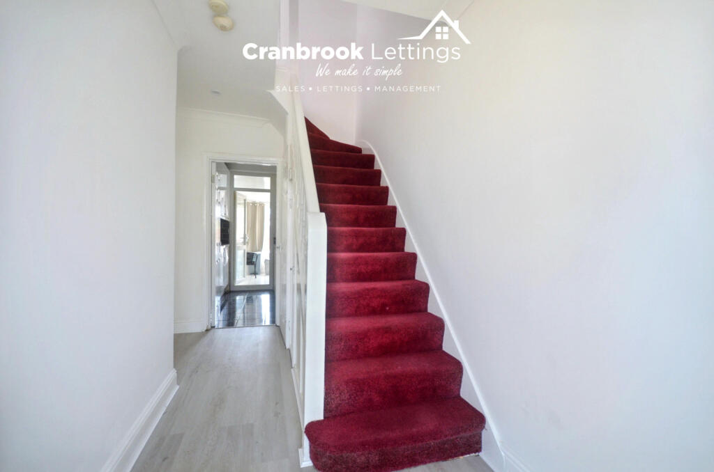 House in London - View 2