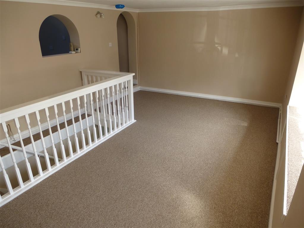 House in Dudley - View 3