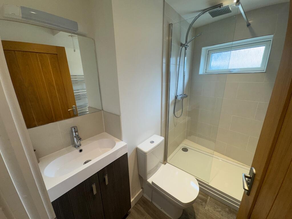 Additional image 3 of 3a Springfield Road, Poole, Dorset, BH14