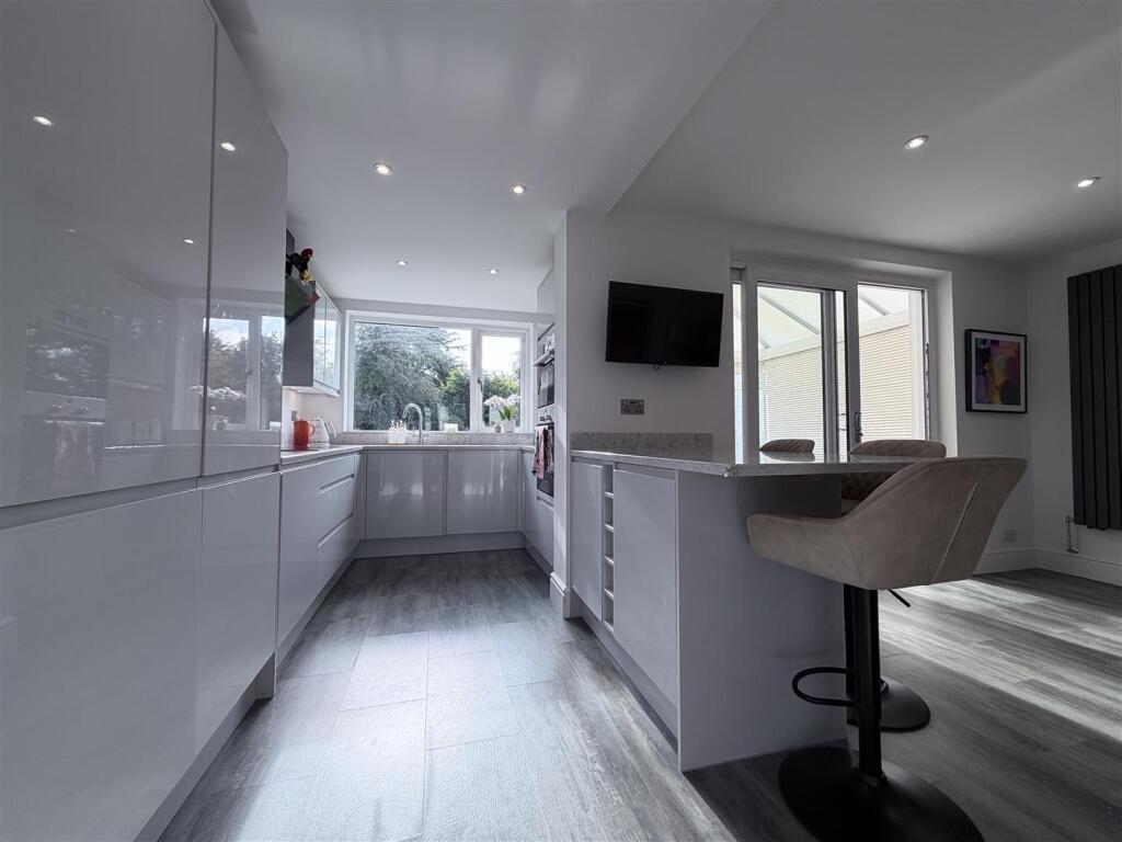 House in Leeds - View 4