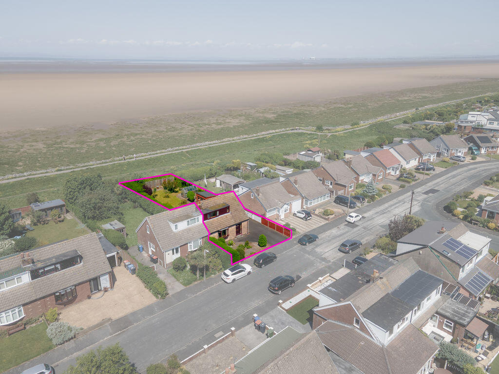 No. 75, Coniston Avenue, Knott End-on-Sea. photo 3