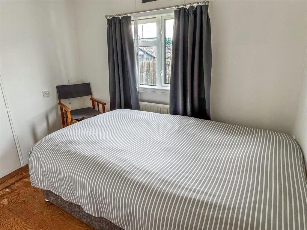 Thornlea Court, Littlehampton photo 5
