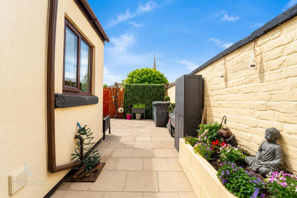 House in Bury, Greater Manchester - More
