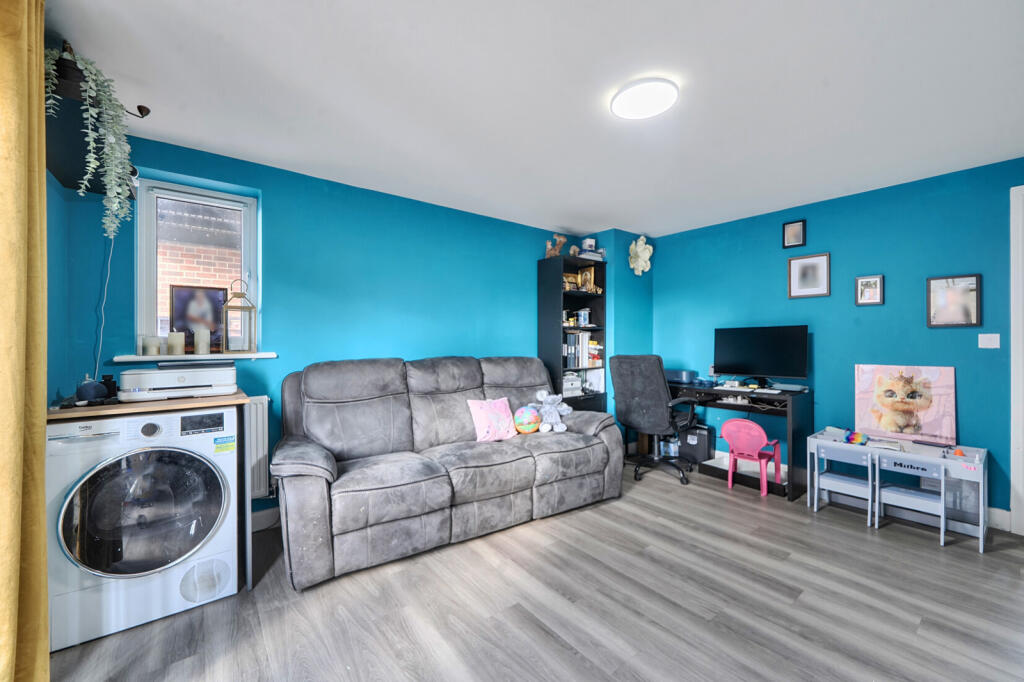 Apartment in Hemel Hempstead, Kingsbrook - View 5