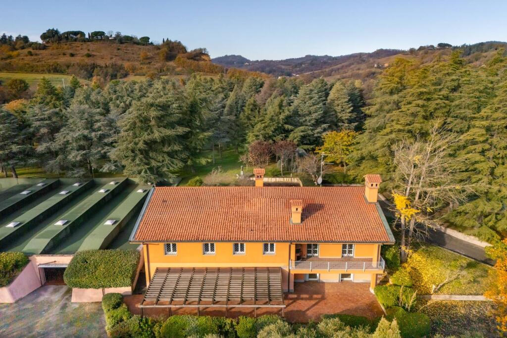 Main image of property: Emilia-Romagna, Bologna, Sasso Marconi