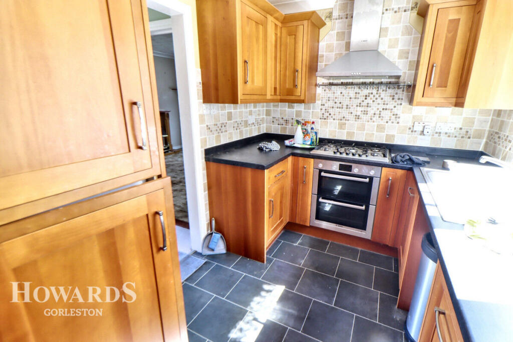 Foxglove Drive, Bradwell photo 4