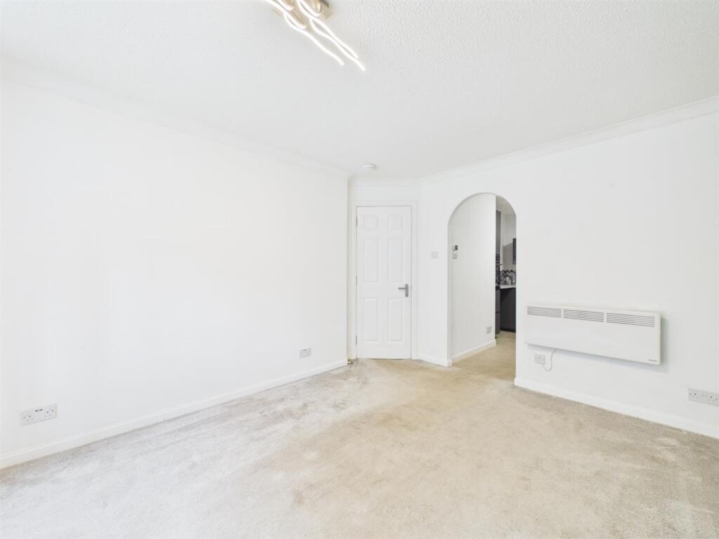 Arniston Way, Paisley - View 4