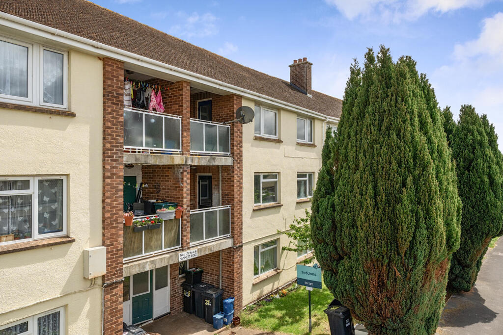 Main image of property: Hammett Road, Cullompton, Devon