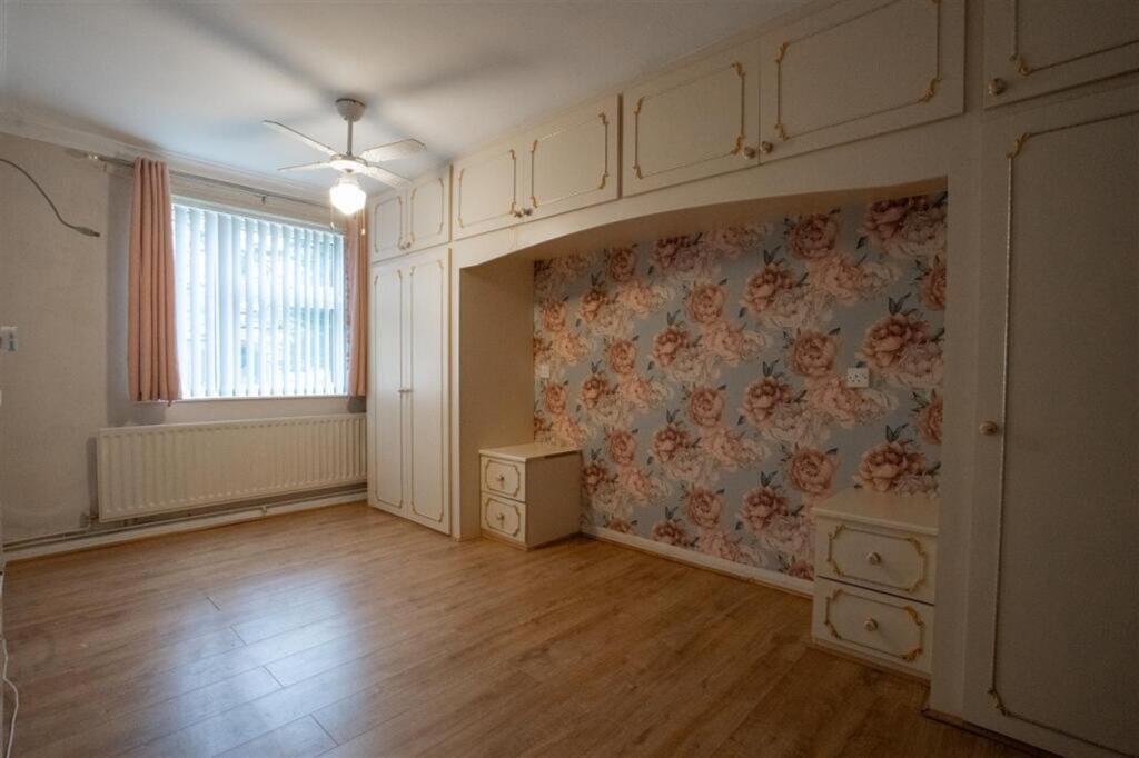 Apartment in Birmingham - View 5