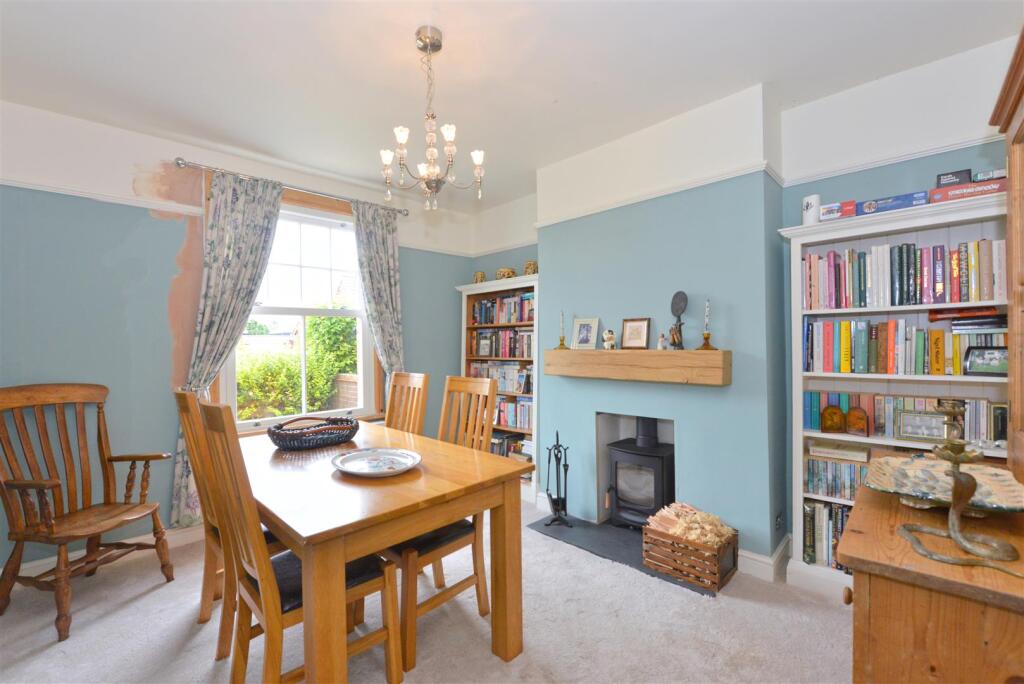 Lythwood Road, Bayston Hill, Shrewsbury photo 4